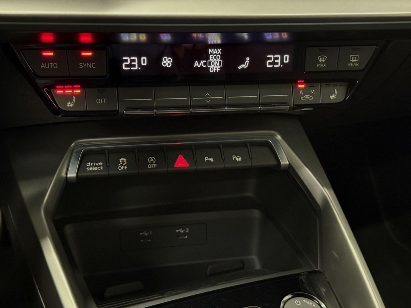 Image about Audi RS 3 Sportback TFSI quattro S tronic