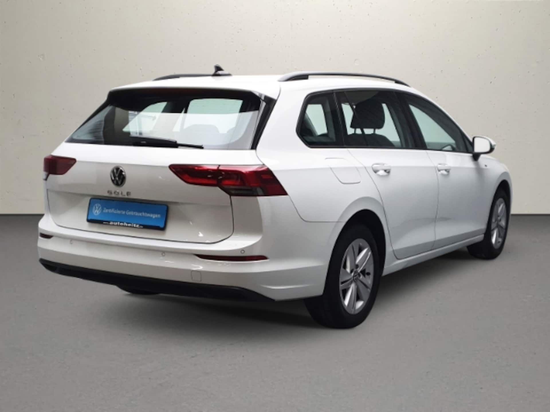 Volkswagen Golf Variant Life