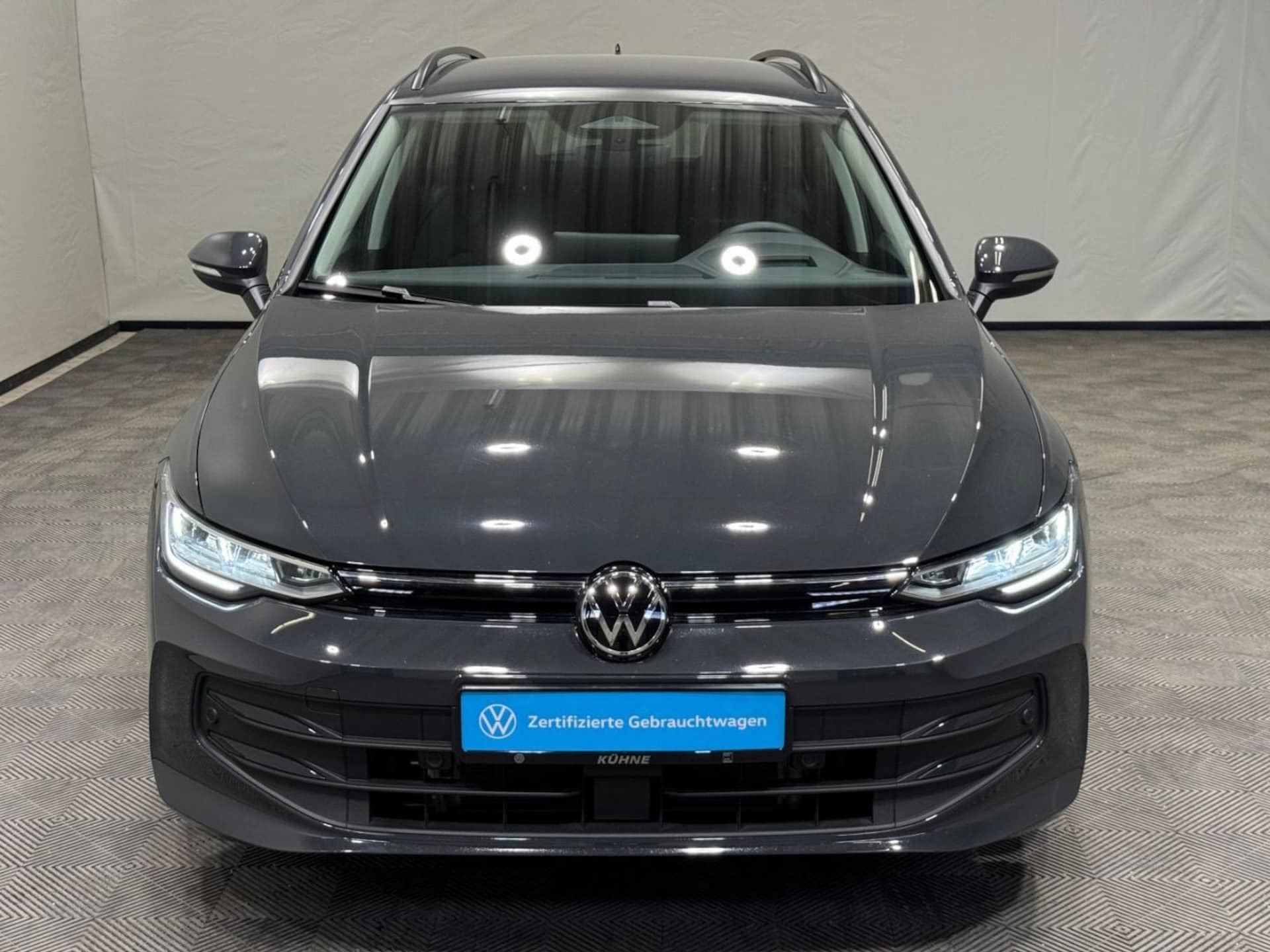 Volkswagen Golf Variant Life