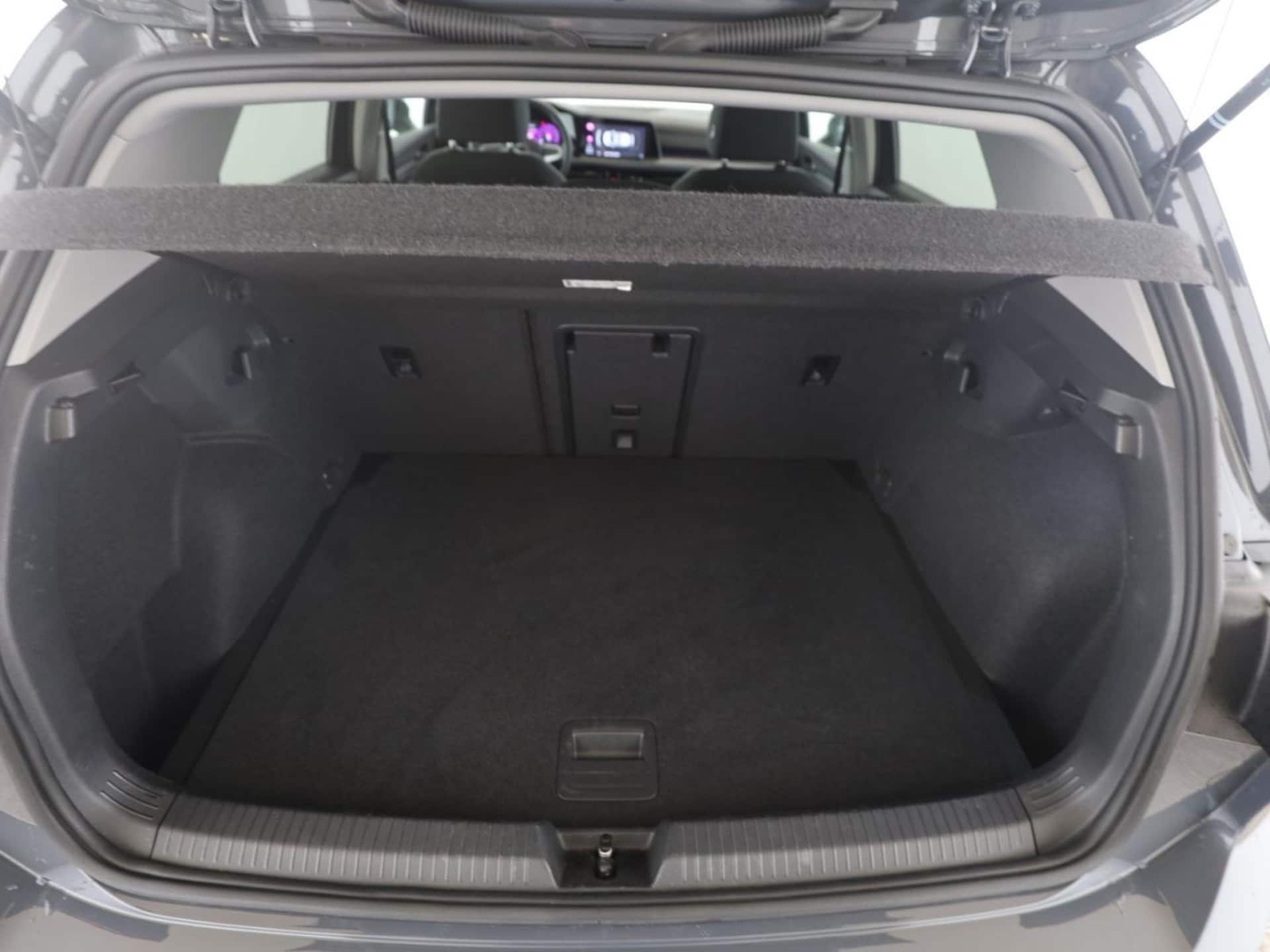 Volkswagen Golf Active