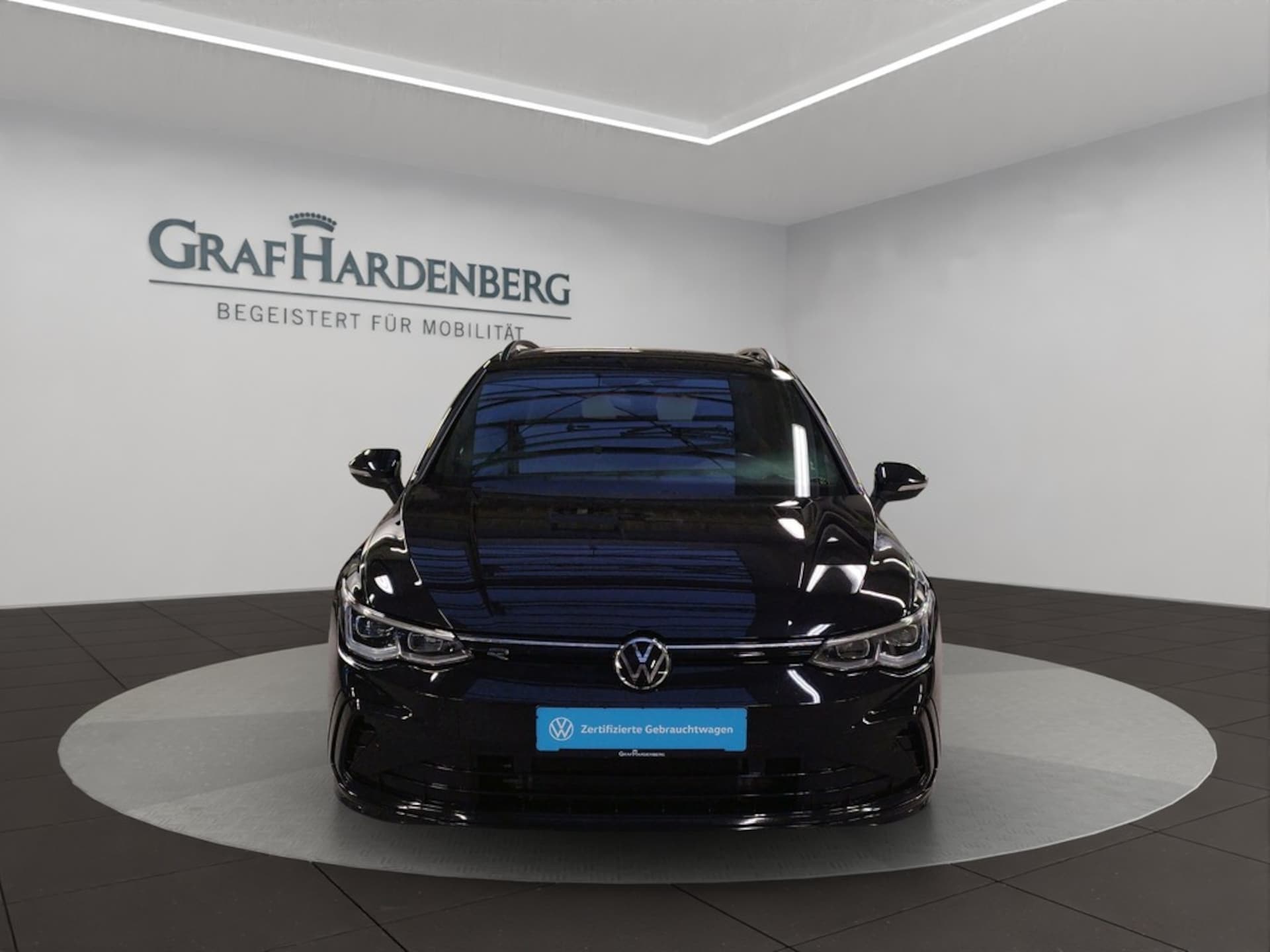 Volkswagen Golf Variant R-Line