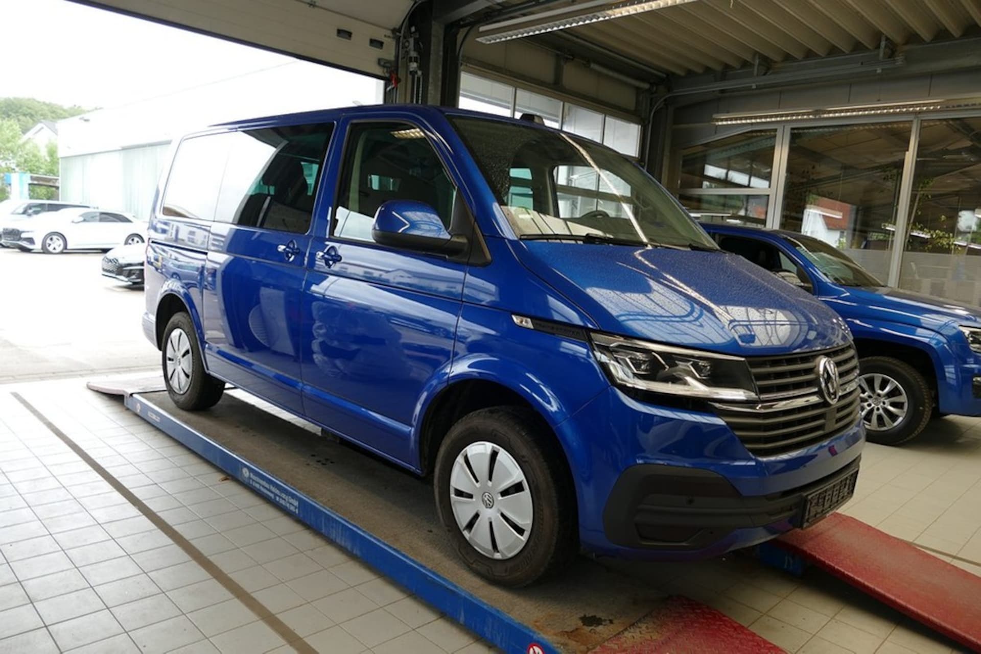 Volkswagen T6.1 Transporter Kombi kurzer Radstand