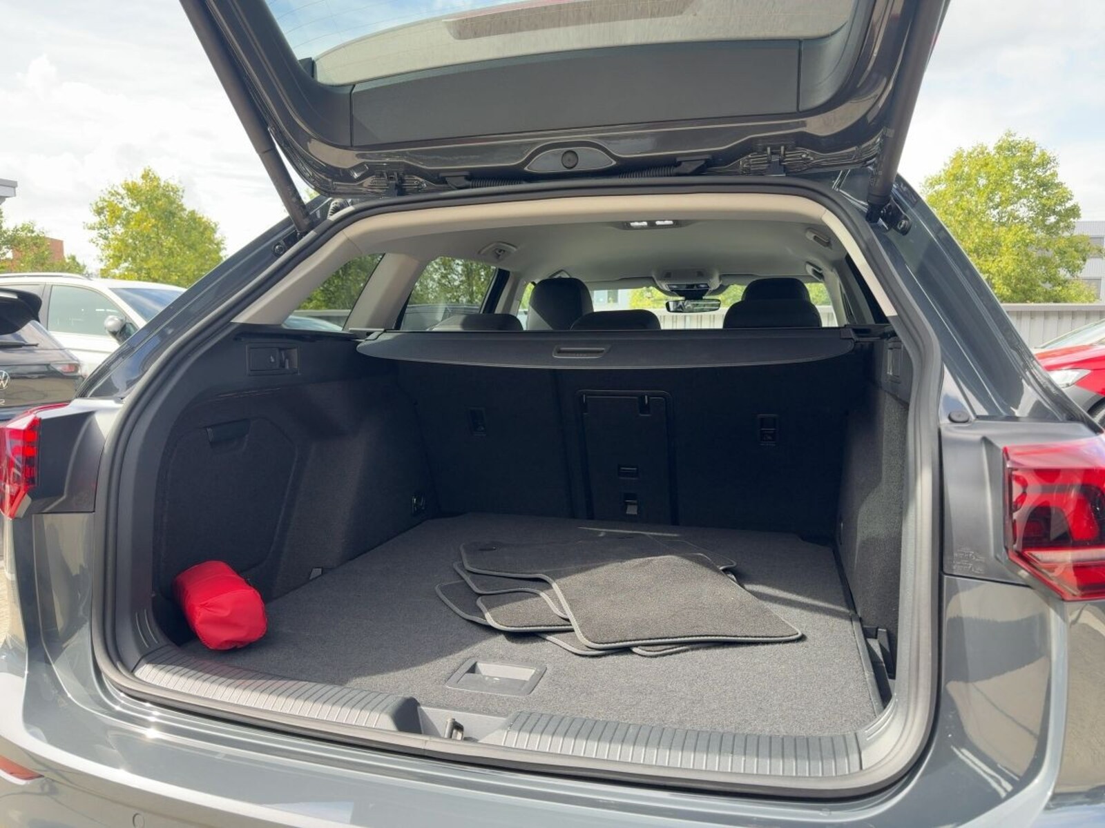Volkswagen Golf Variant – Bild 6