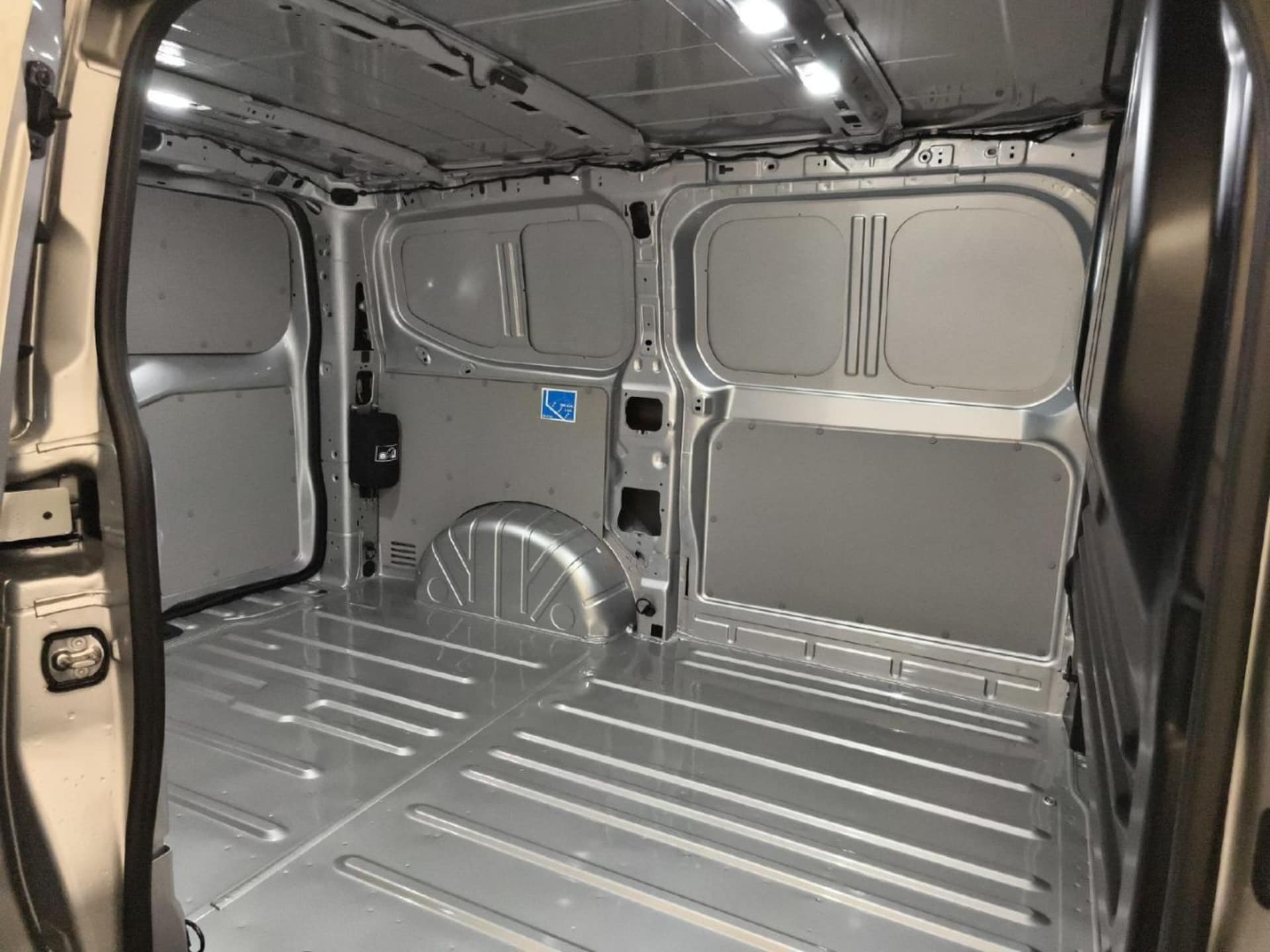 Volkswagen Transporter Kasten kurzer Radstand
