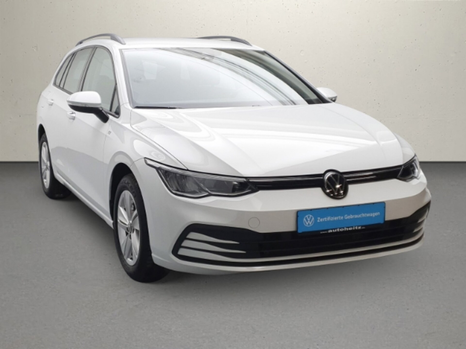 Volkswagen Golf Variant Life
