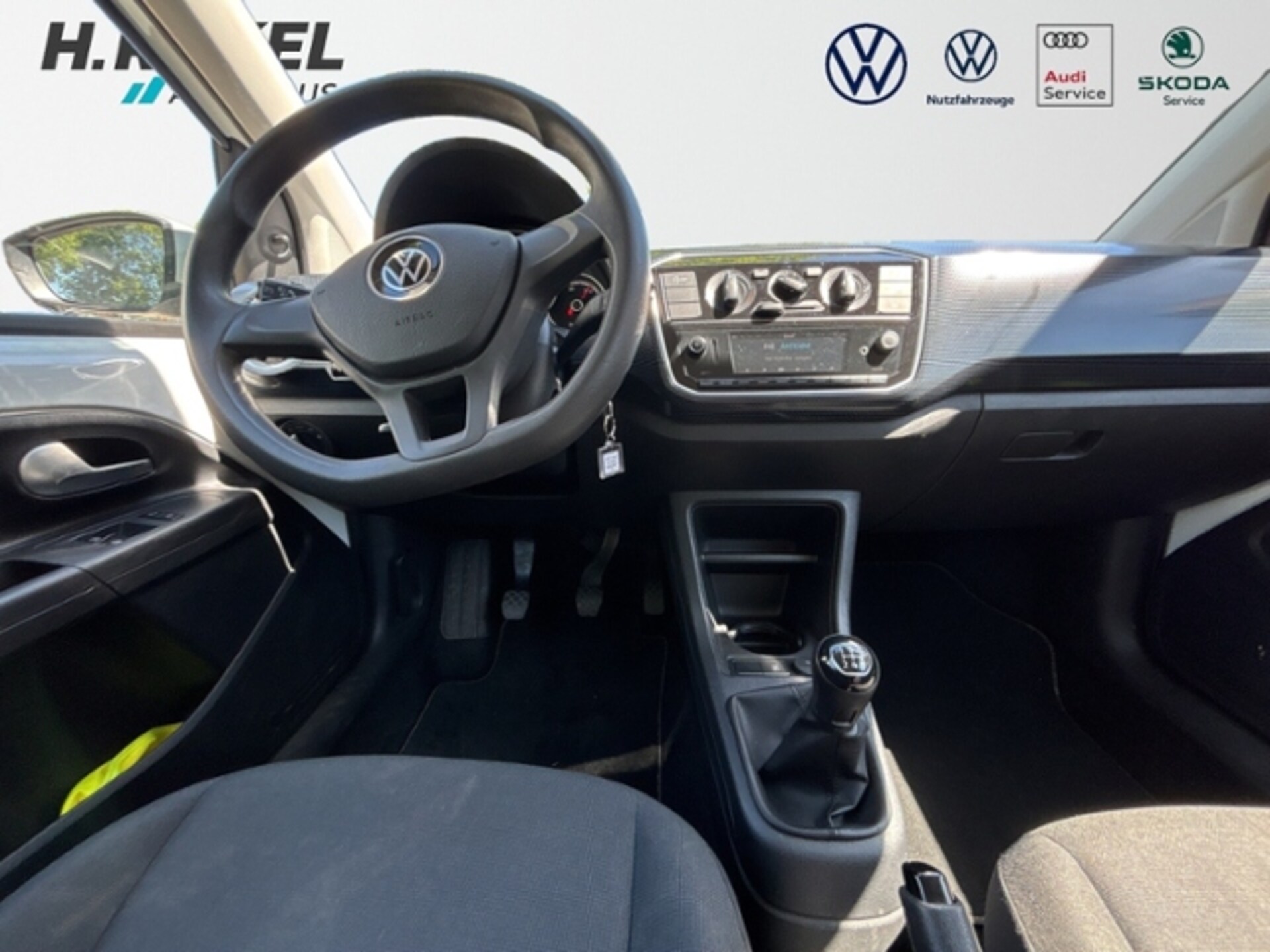 Volkswagen up!