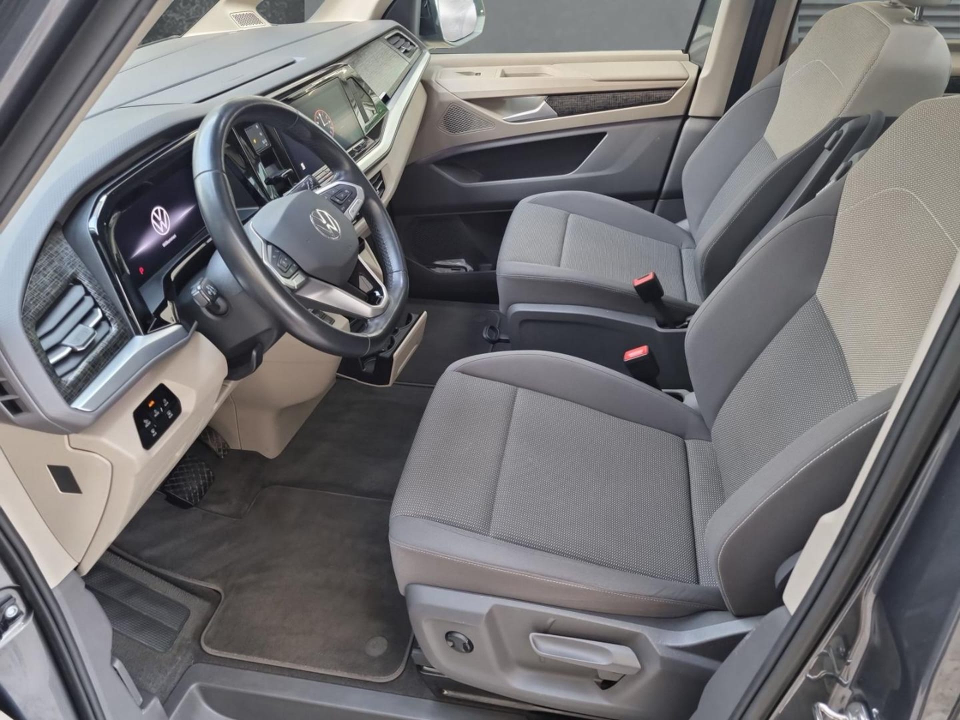 Volkswagen Multivan Life