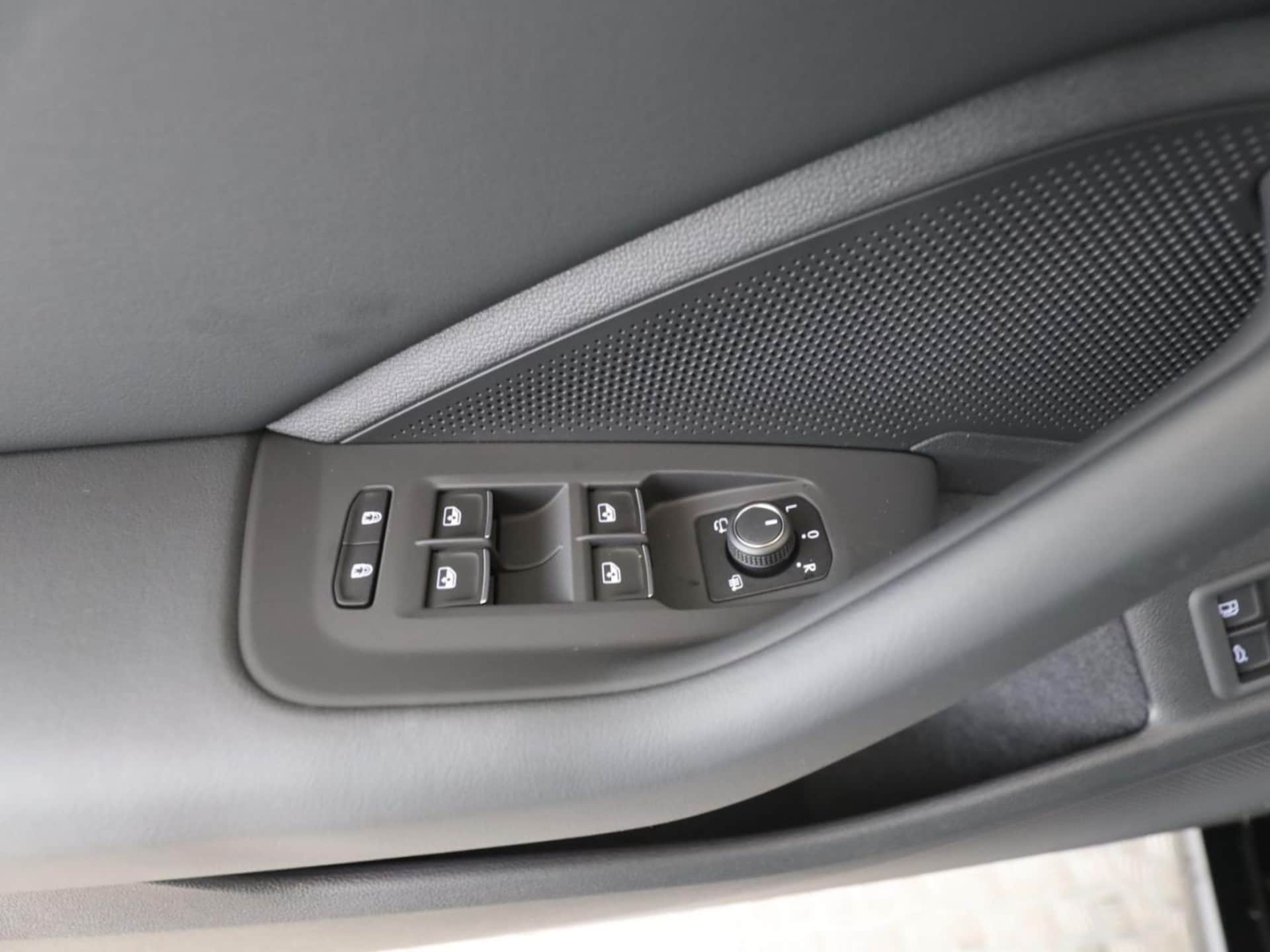 Volkswagen Passat Elegance