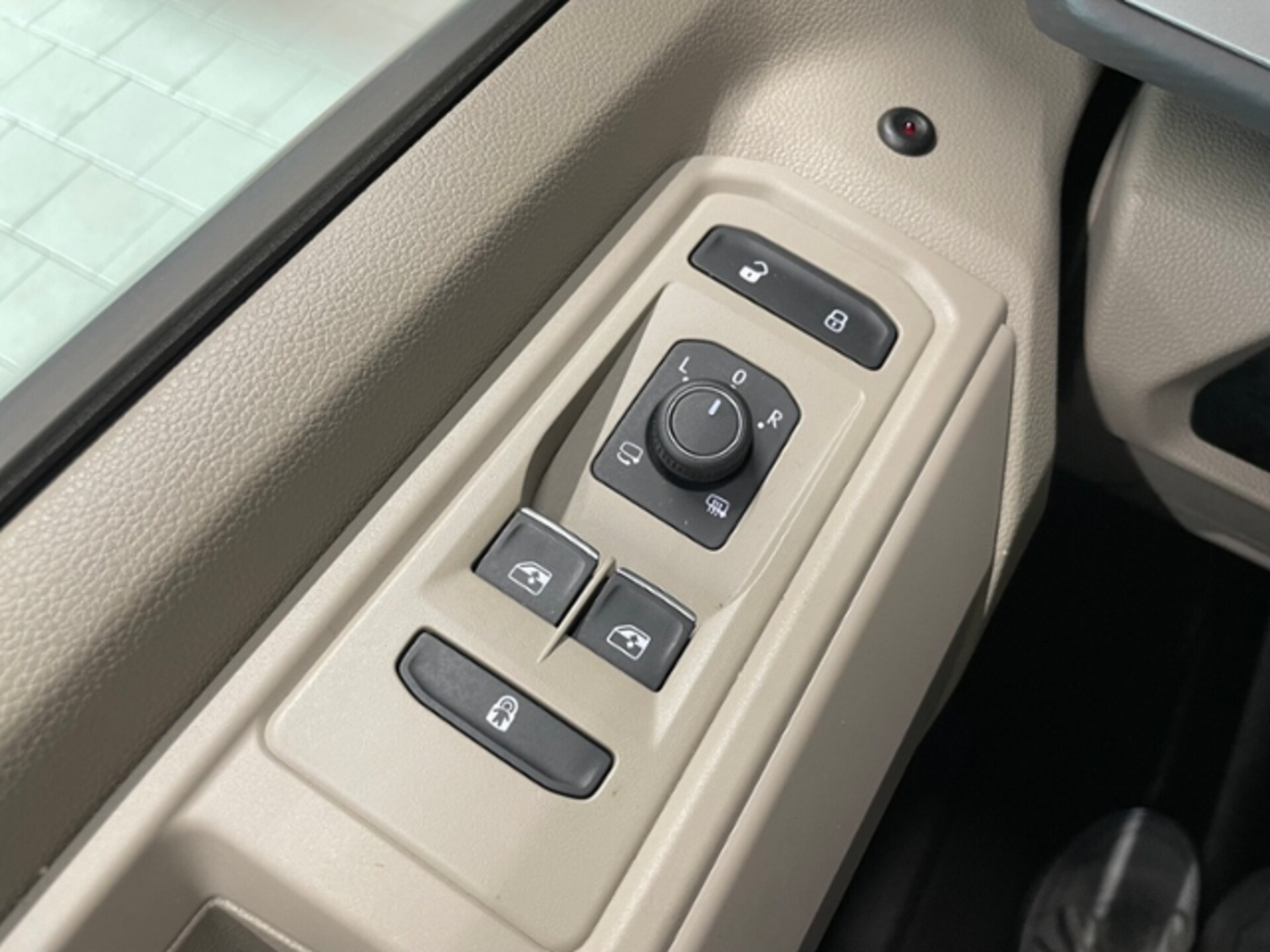 Volkswagen Multivan Life