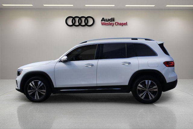 2025 Mercedes-Benz GLB 250