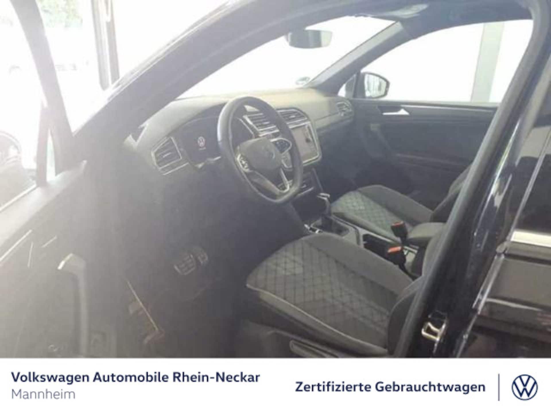 Volkswagen Tiguan R-Line