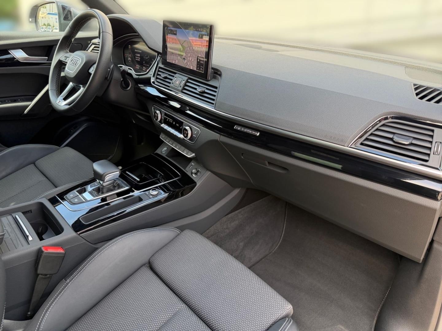 Bild über Audi Q5 40 TDI quattro S tronic - für weitere Informationen kontaktieren Sie den Audi Partner