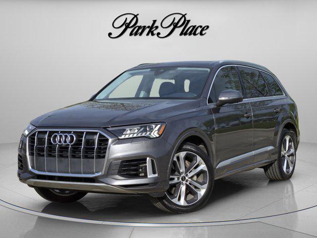 2023 Audi Q7 55 Premium Plus quattro Tiptronic's photo