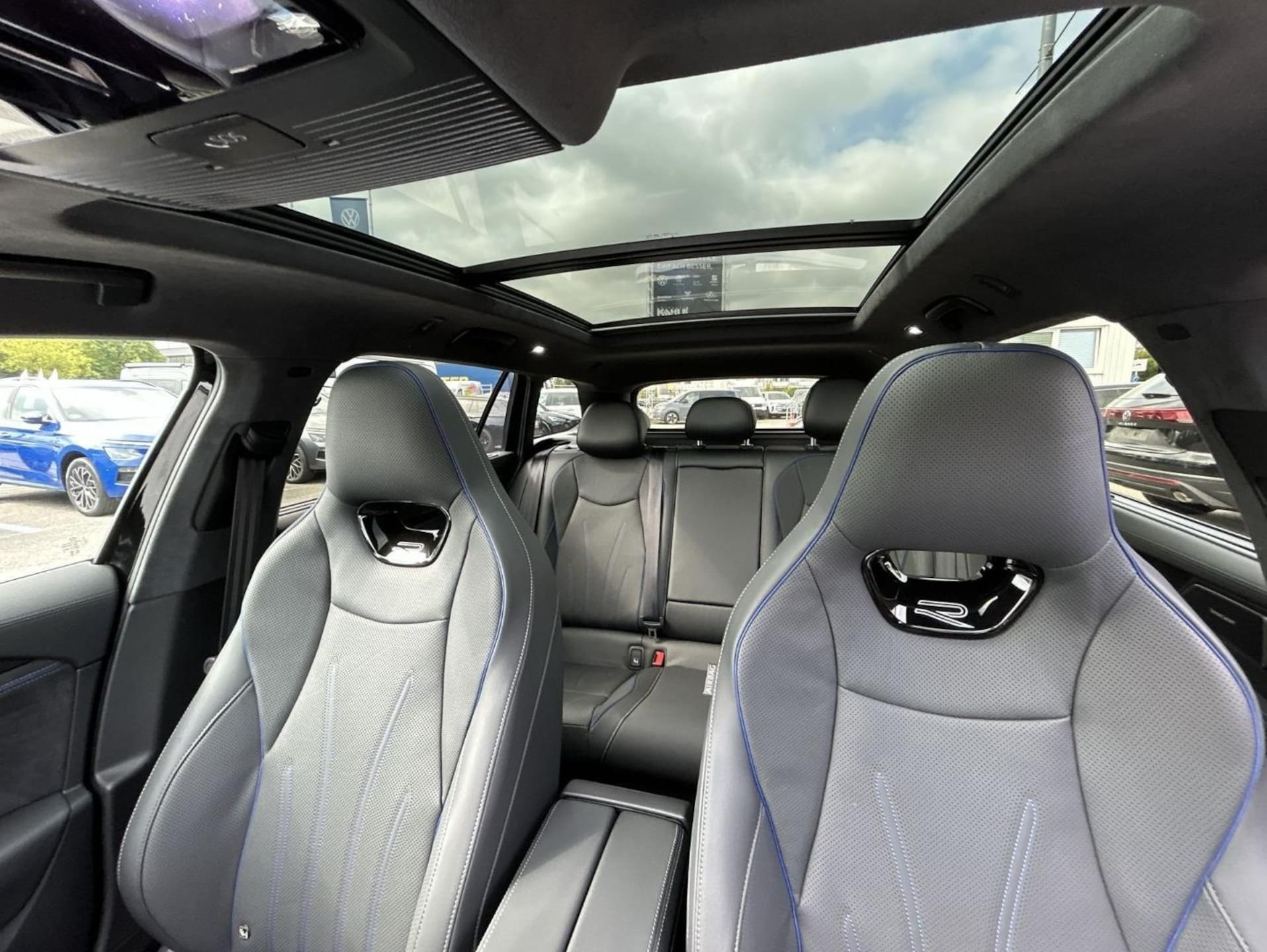 Volkswagen Passat R-Line