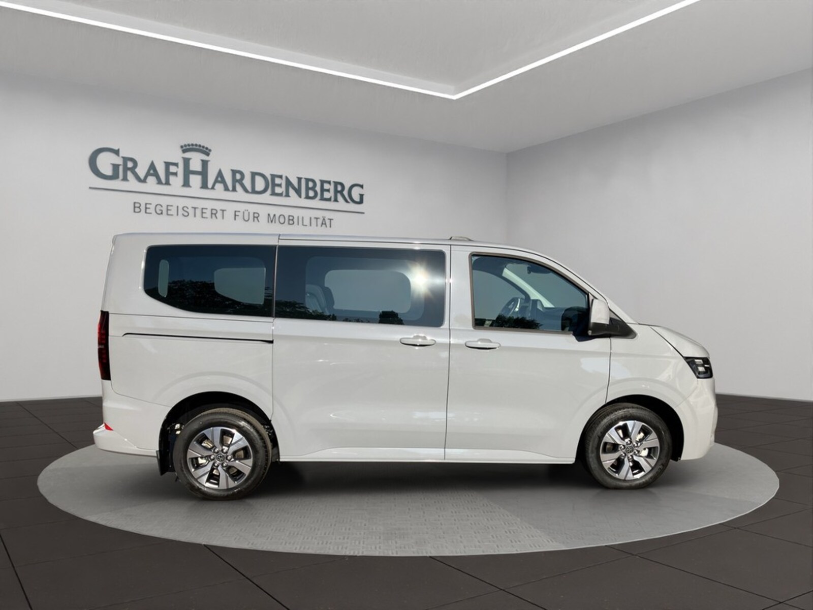 Volkswagen Transporter Kombi kurzer Radstand – Bild 7