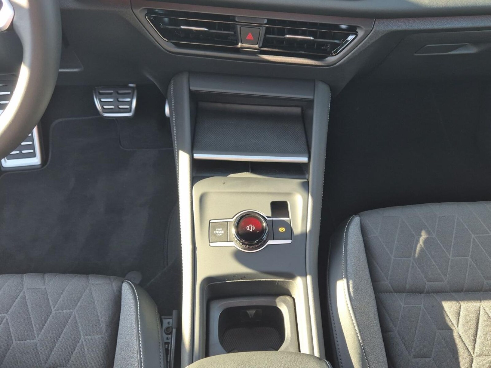 Volkswagen Tiguan – Bild 8