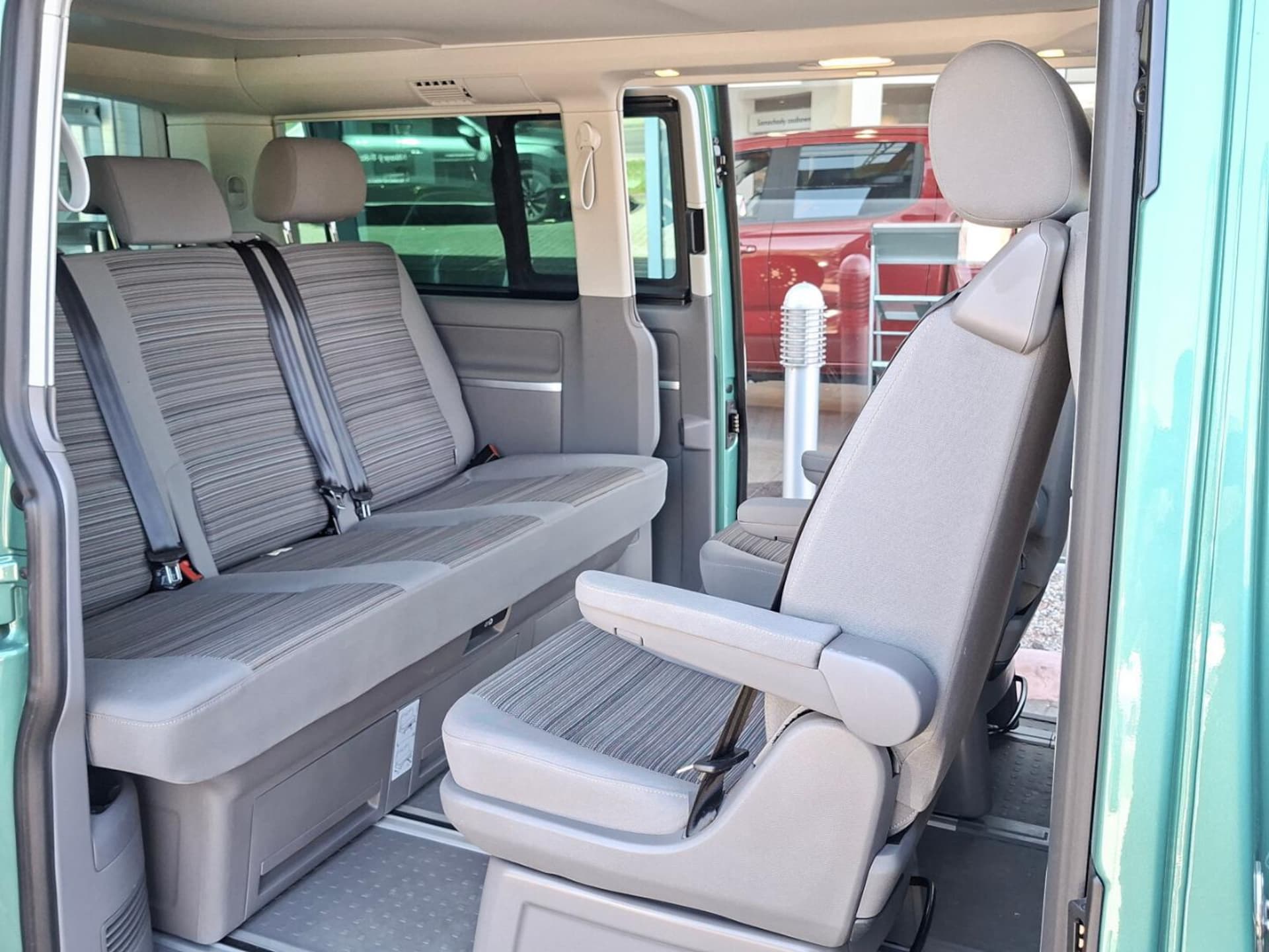 Volkswagen California 6.1 Beach