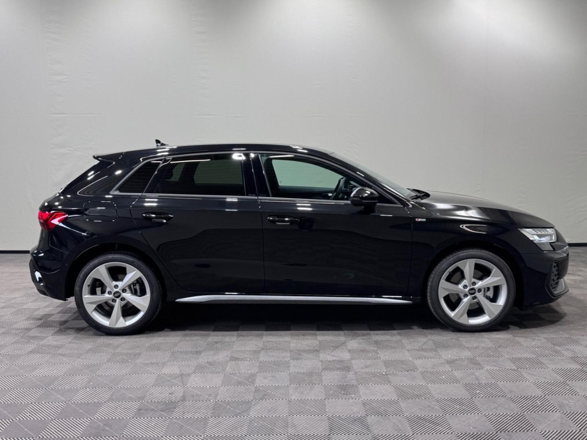 Audi A3 Sportback S line