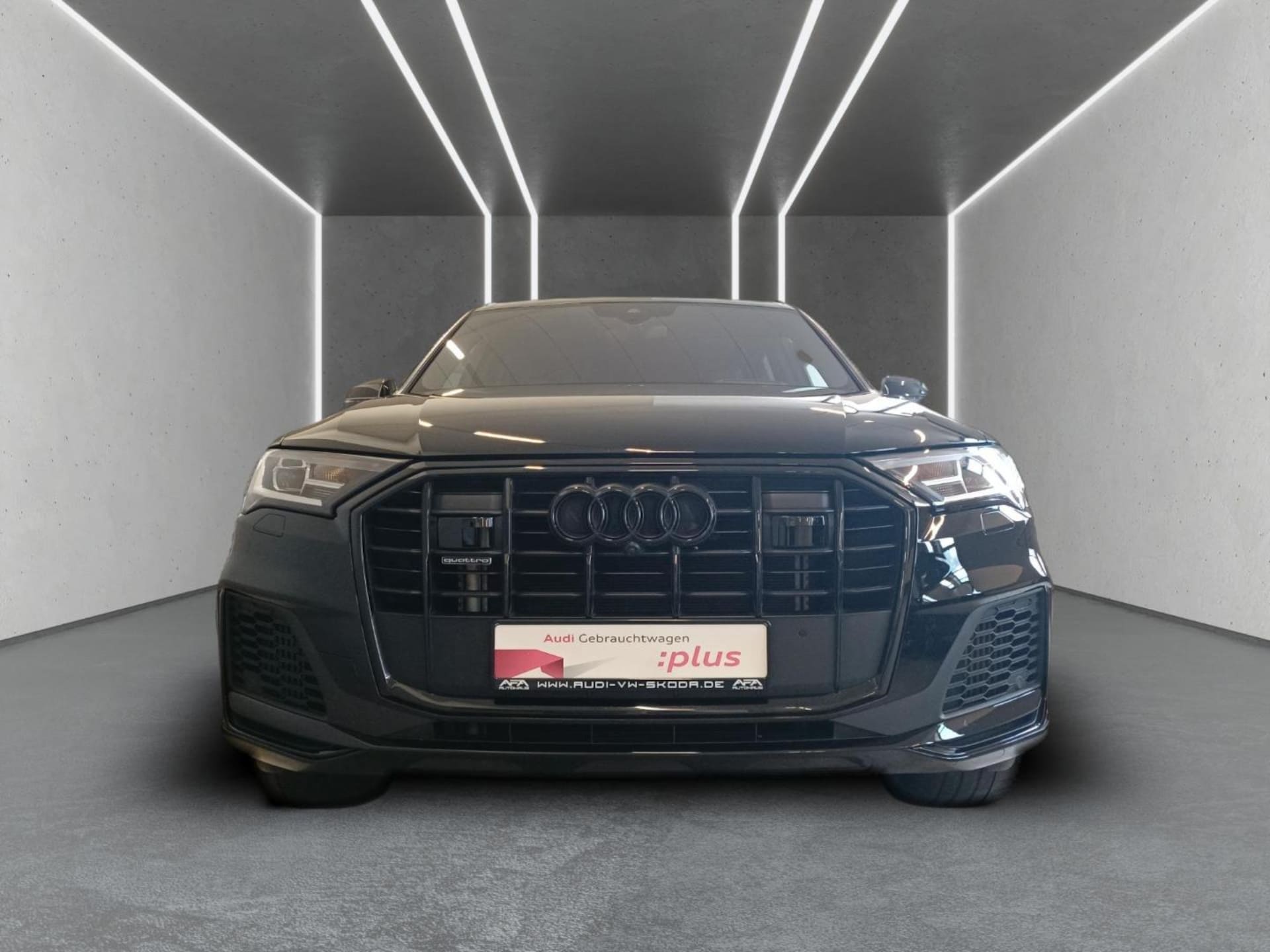 Audi Q7 SUV TFSI e S line