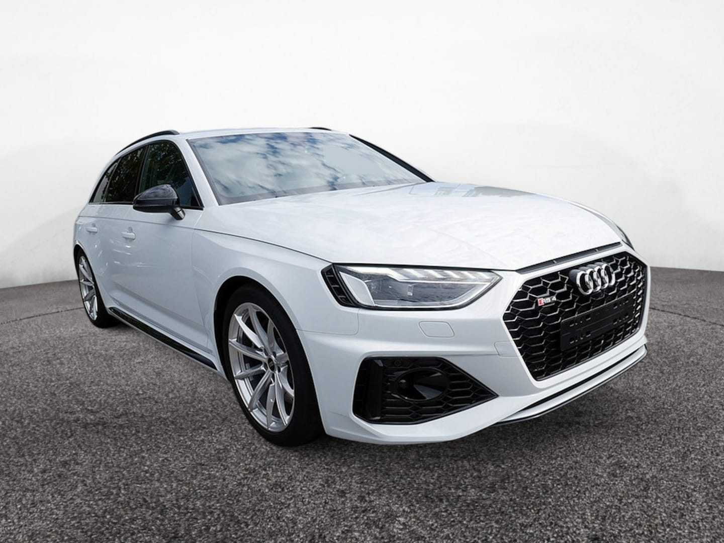 Bild über Audi RS 4 Avant TFSI quattro tiptronic - für weitere Informationen kontaktieren Sie den Audi Partner