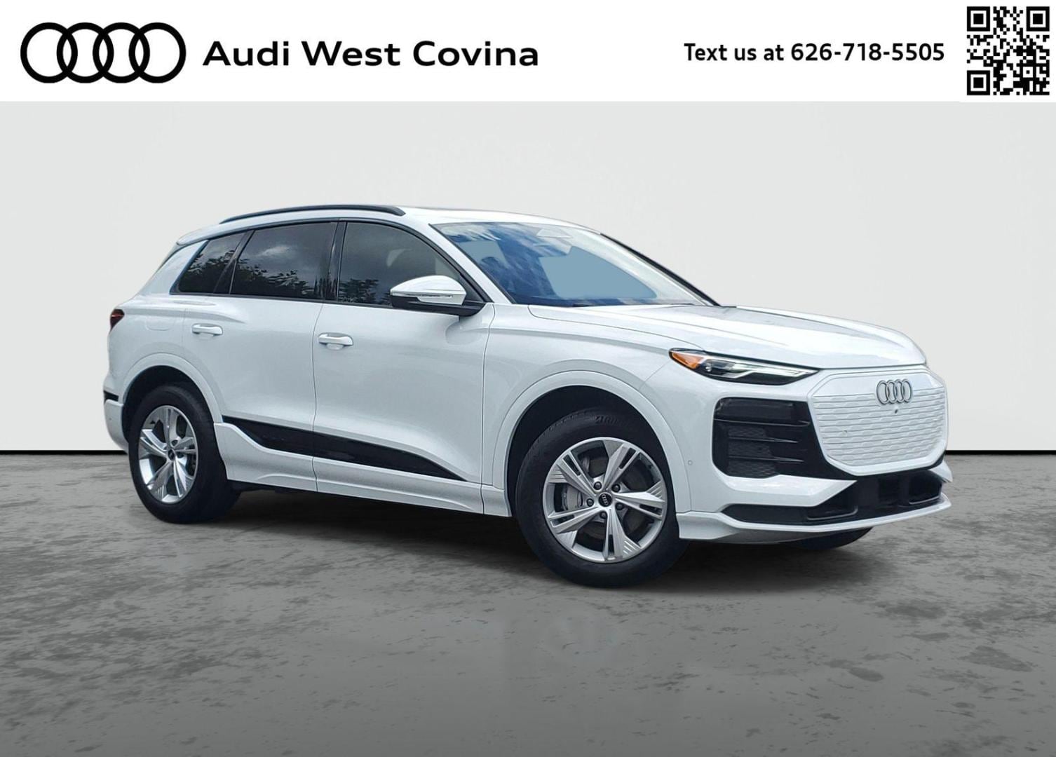 2025 Audi Q6 e-tron Premium's photo