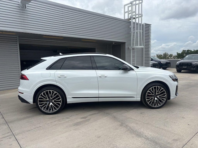 2026 Audi SQ8