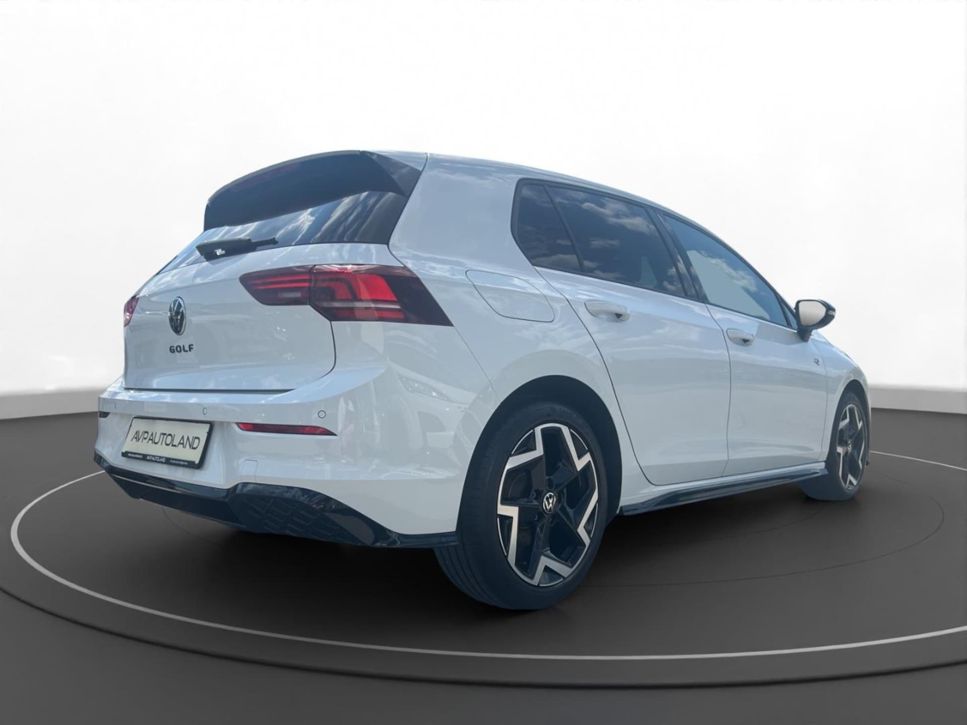 Volkswagen Golf R-Line