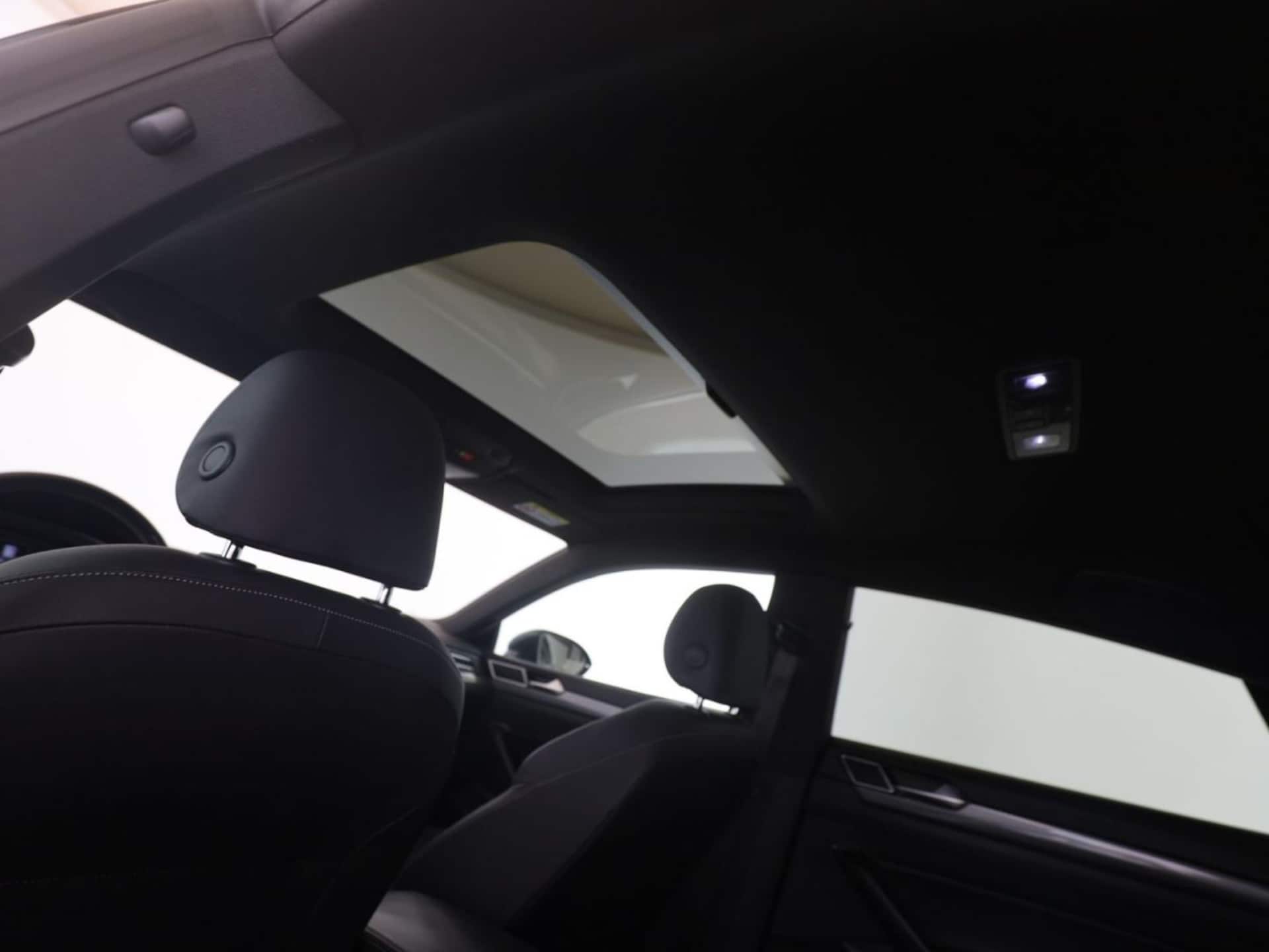 Volkswagen Arteon R-Line
