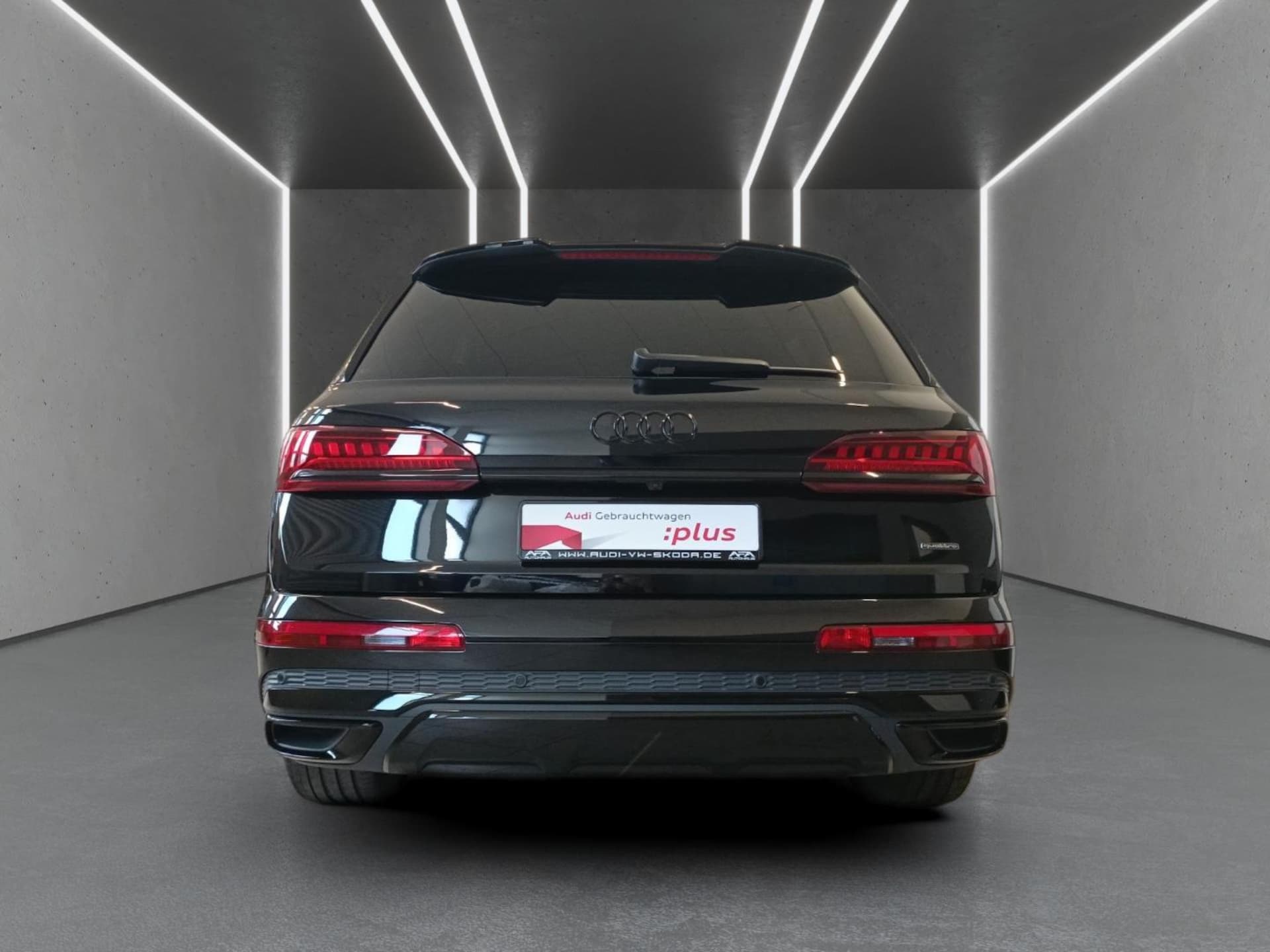 Audi Q7 SUV TFSI e S line