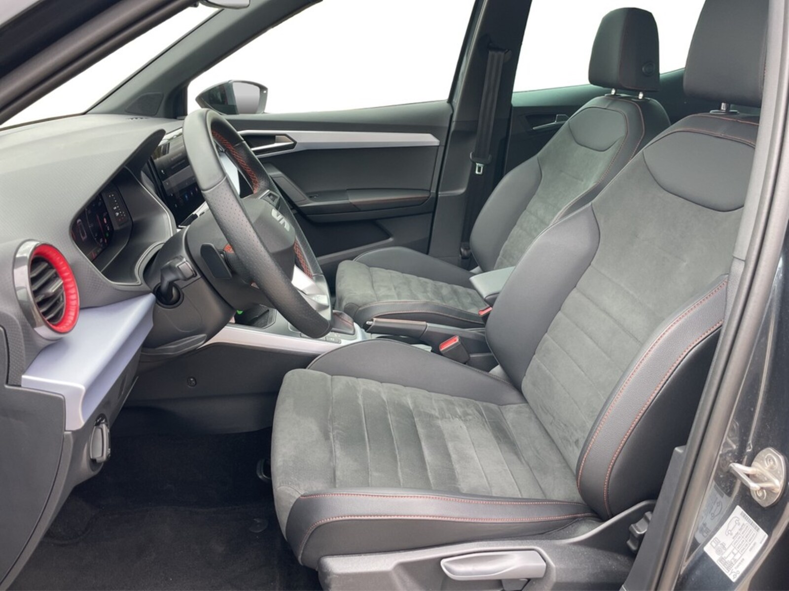 SEAT Arona – Bild 13
