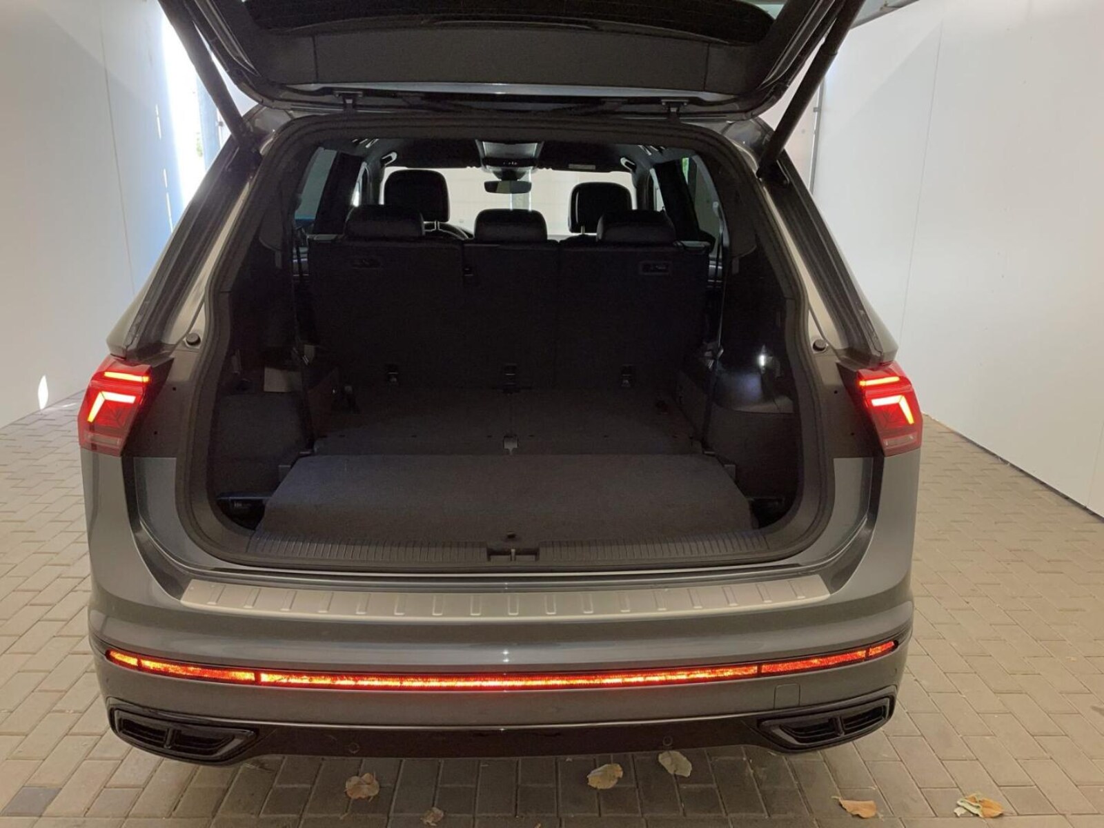 Volkswagen Tiguan Allspace – Bild 9