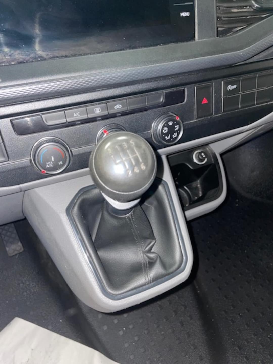 Volkswagen T6.1 Transporter Kasten kurzer Radstand