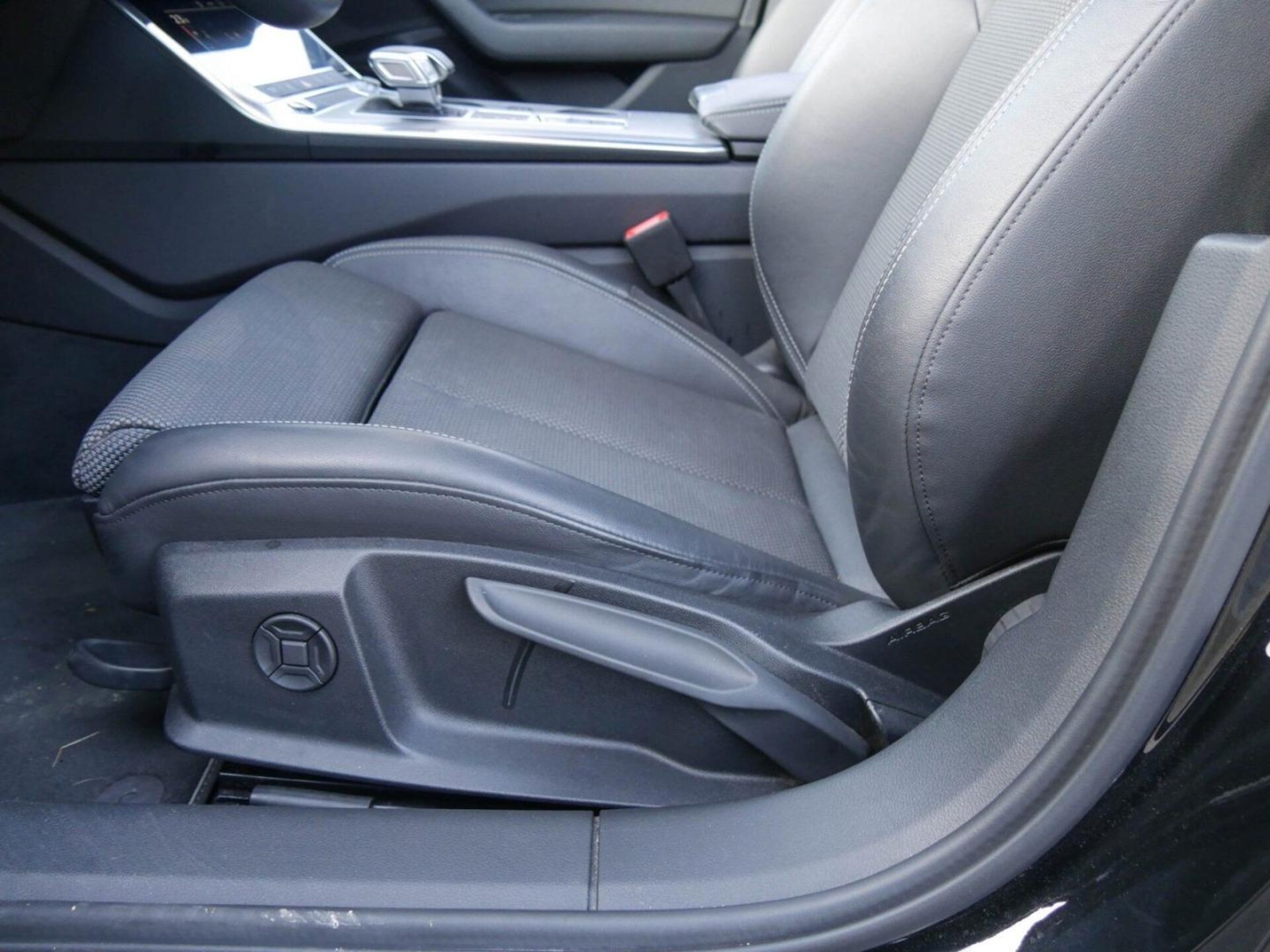Audi A6 Avant Design