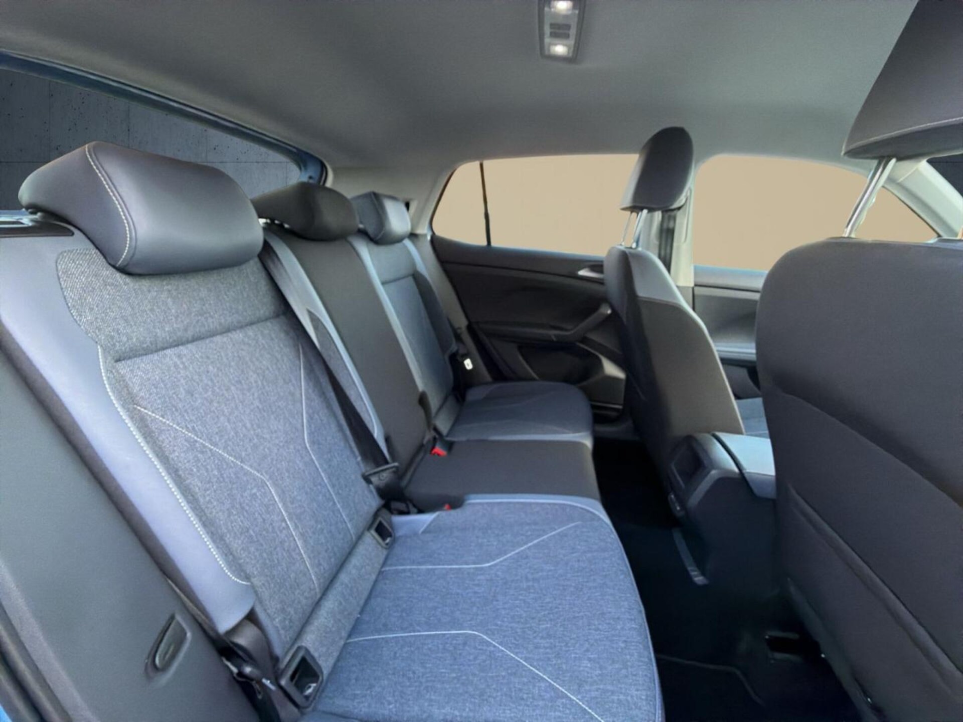 Volkswagen T-Cross Style