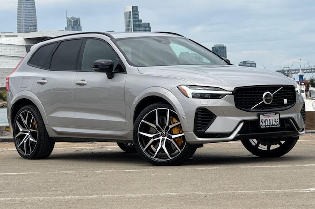 2024 Volvo XC60 Recharge Plug-In Hybrid