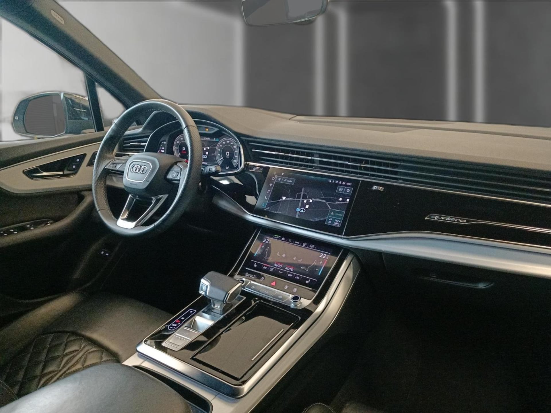 Audi Q7 SUV TFSI e S line