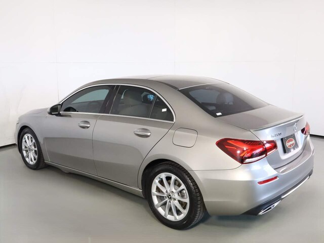 2020 Mercedes-Benz A 220