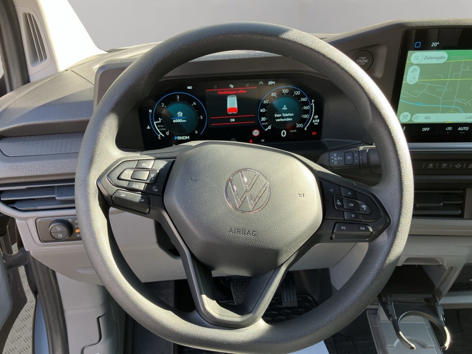 Volkswagen Transporter Kombi kurzer Radstand – Bild 12