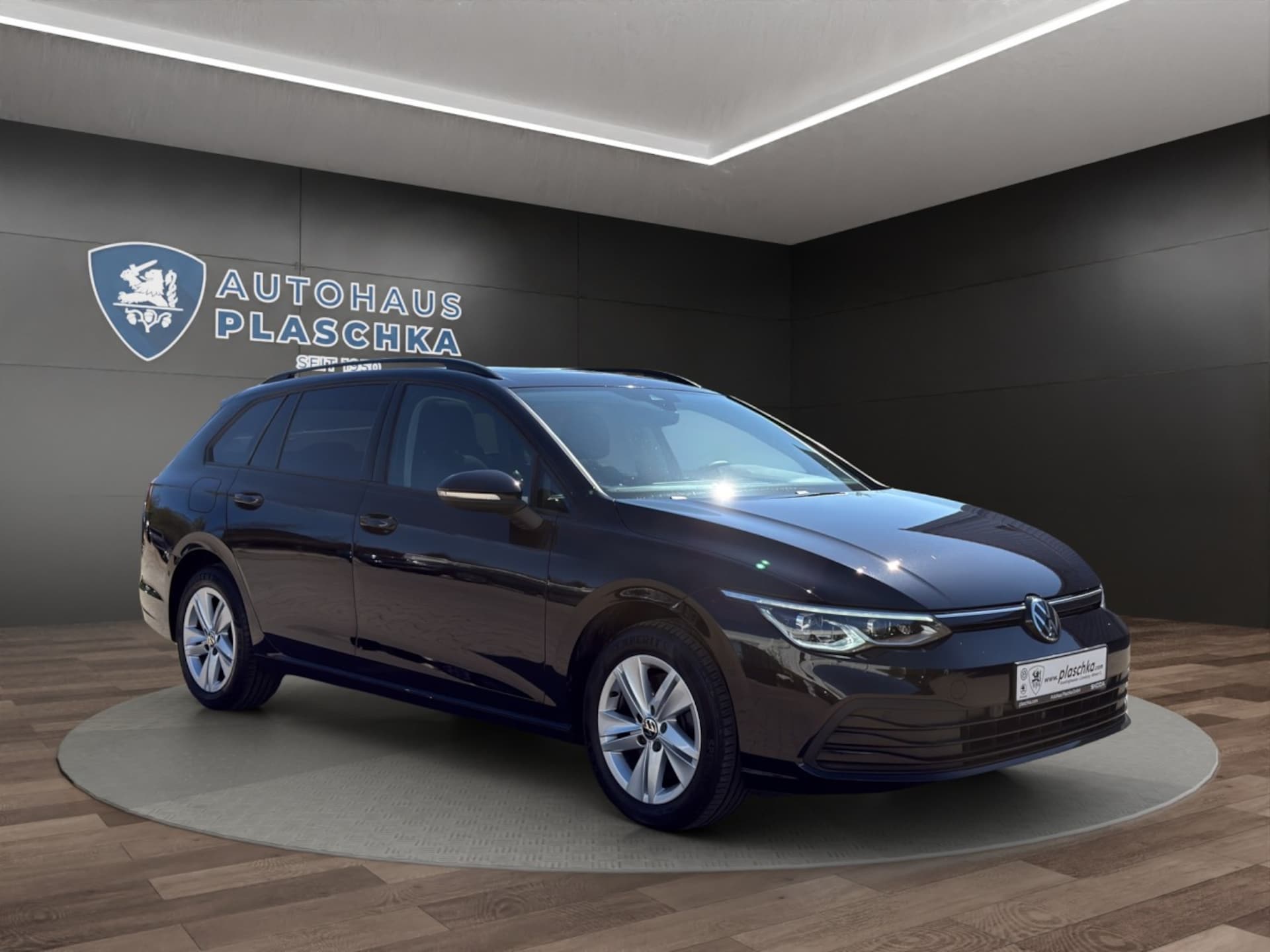 Volkswagen Golf Variant Life