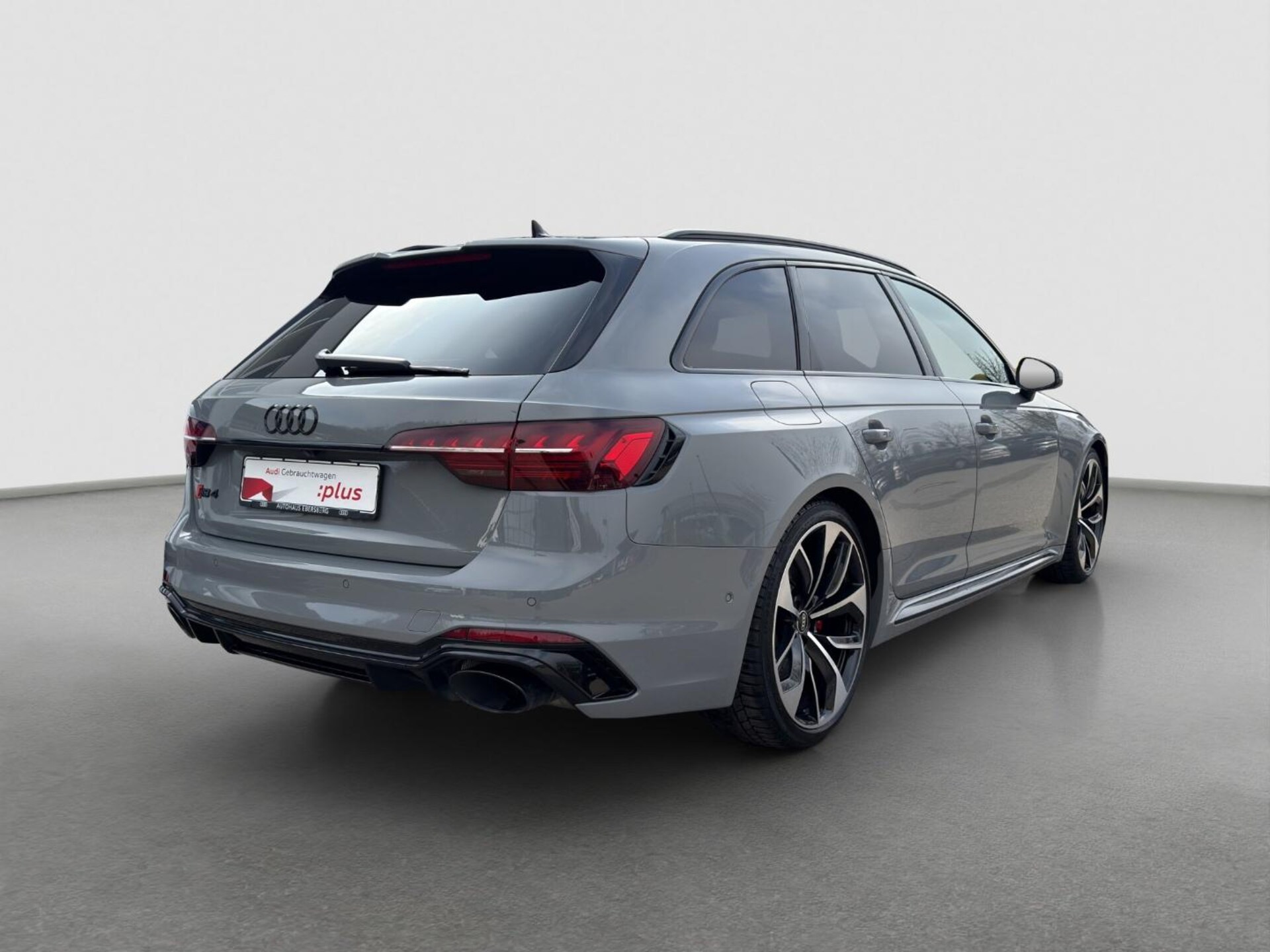 Audi RS 4 Avant