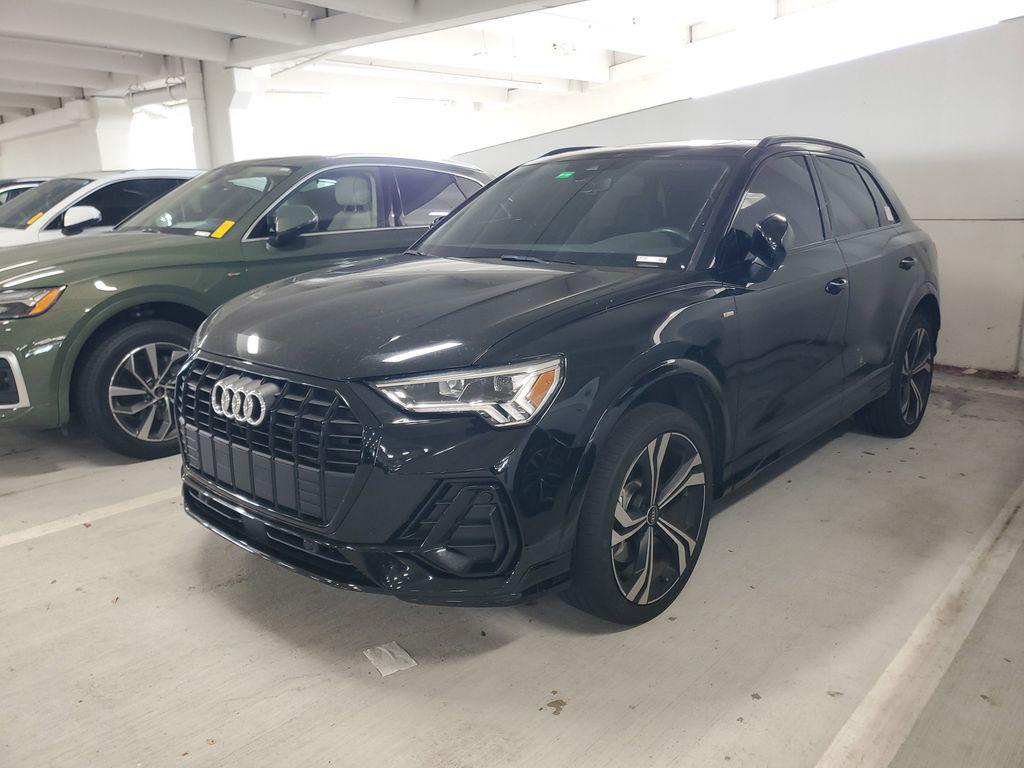 2023 Audi Q3 45 TFSI S Line Premium Plus quattro's photo