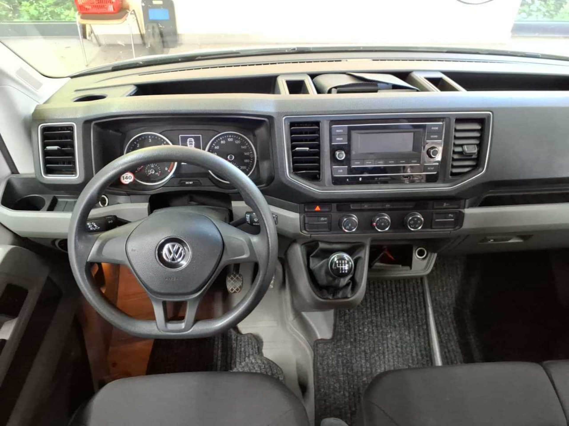 Volkswagen Crafter Kasten mittlerer Radstand