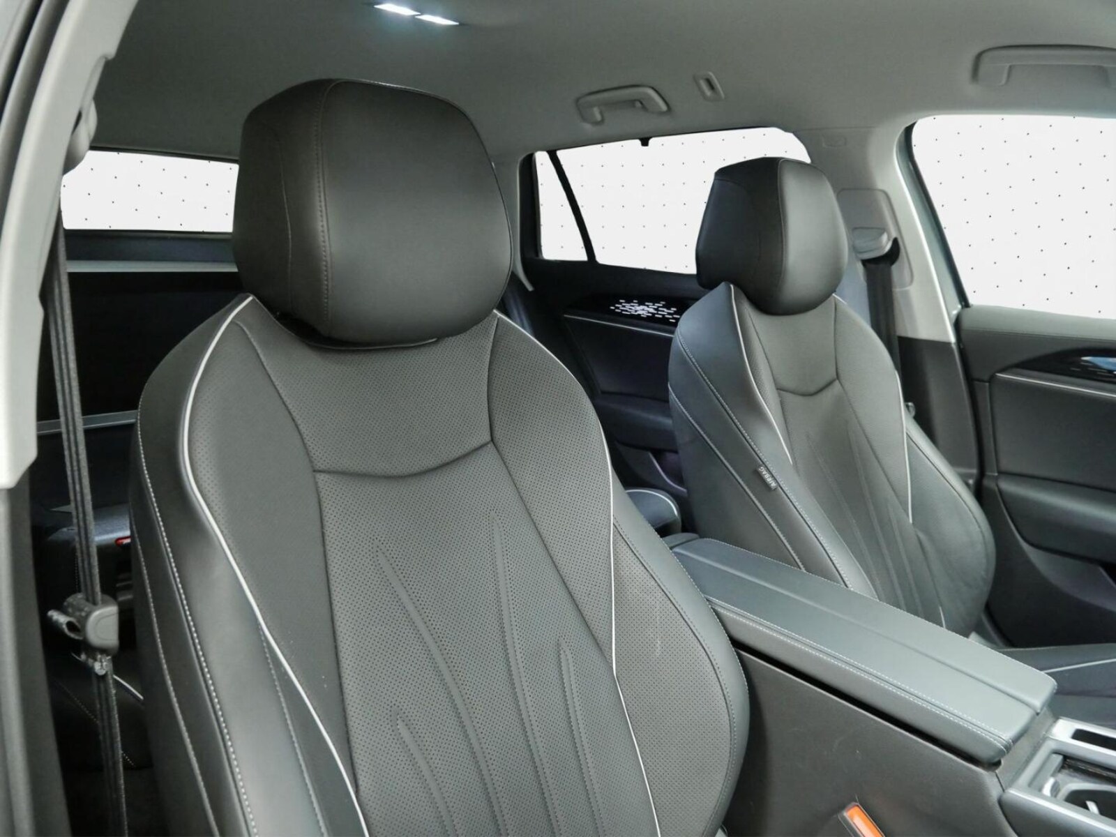 Volkswagen Passat – Bild 10