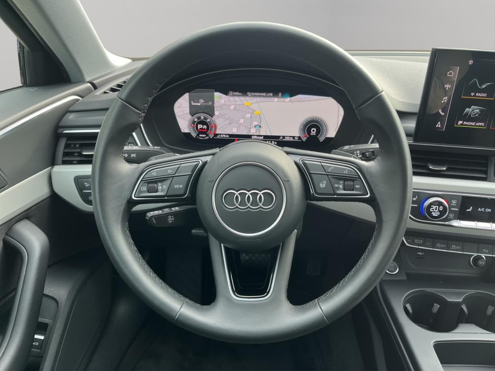Audi A4 Avant S line