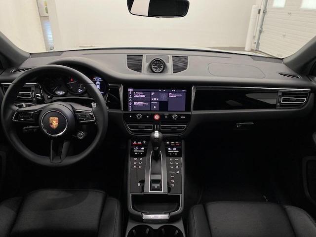 2026 Porsche Macan Base - Photo 21