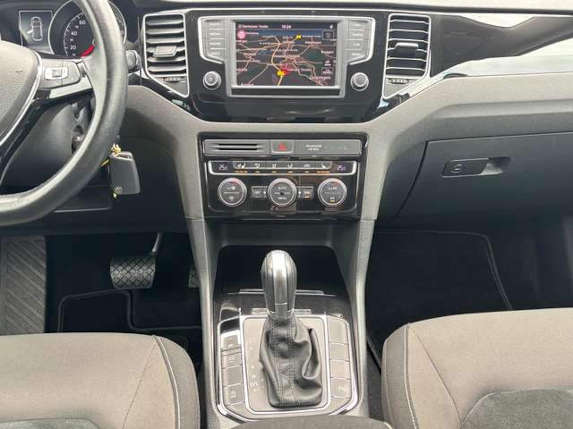 Volkswagen Golf Sportsvan Highline