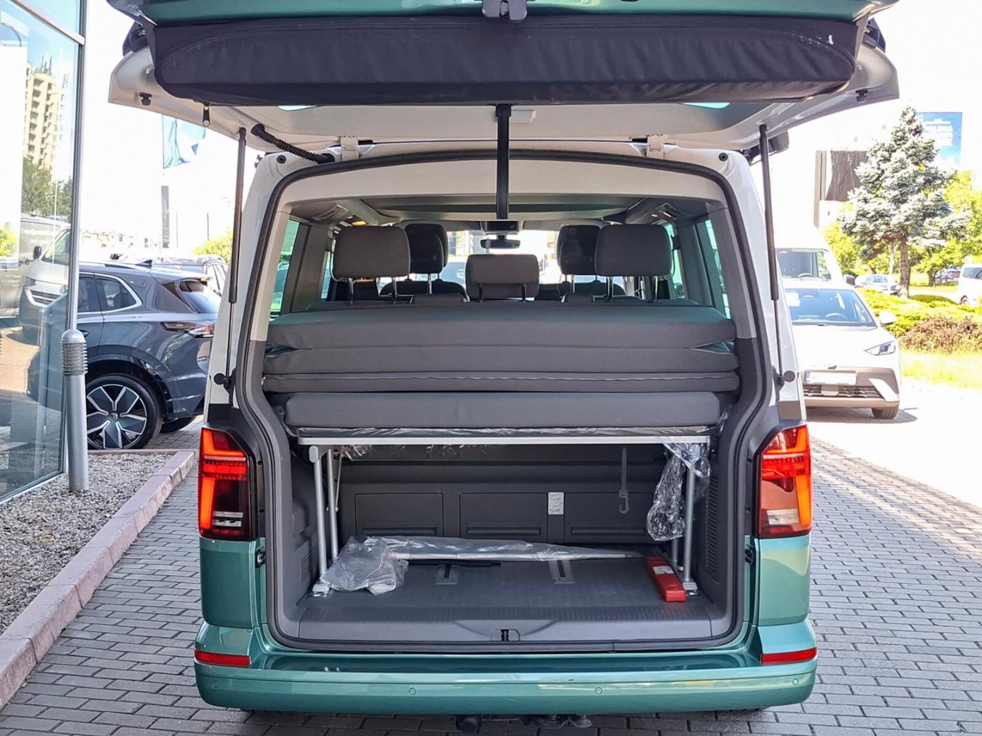 Volkswagen California 6.1 Beach
