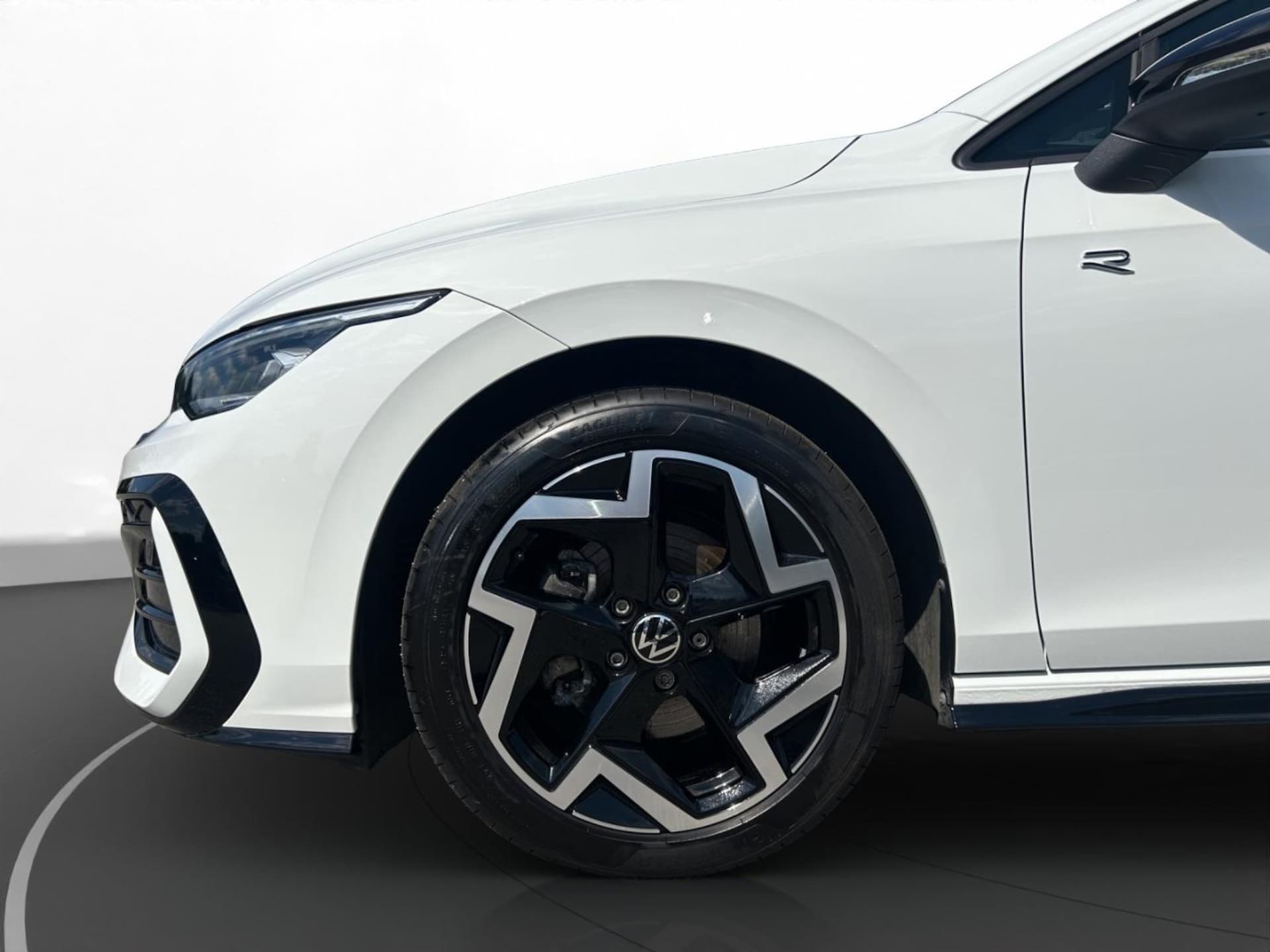 Volkswagen Golf R-Line