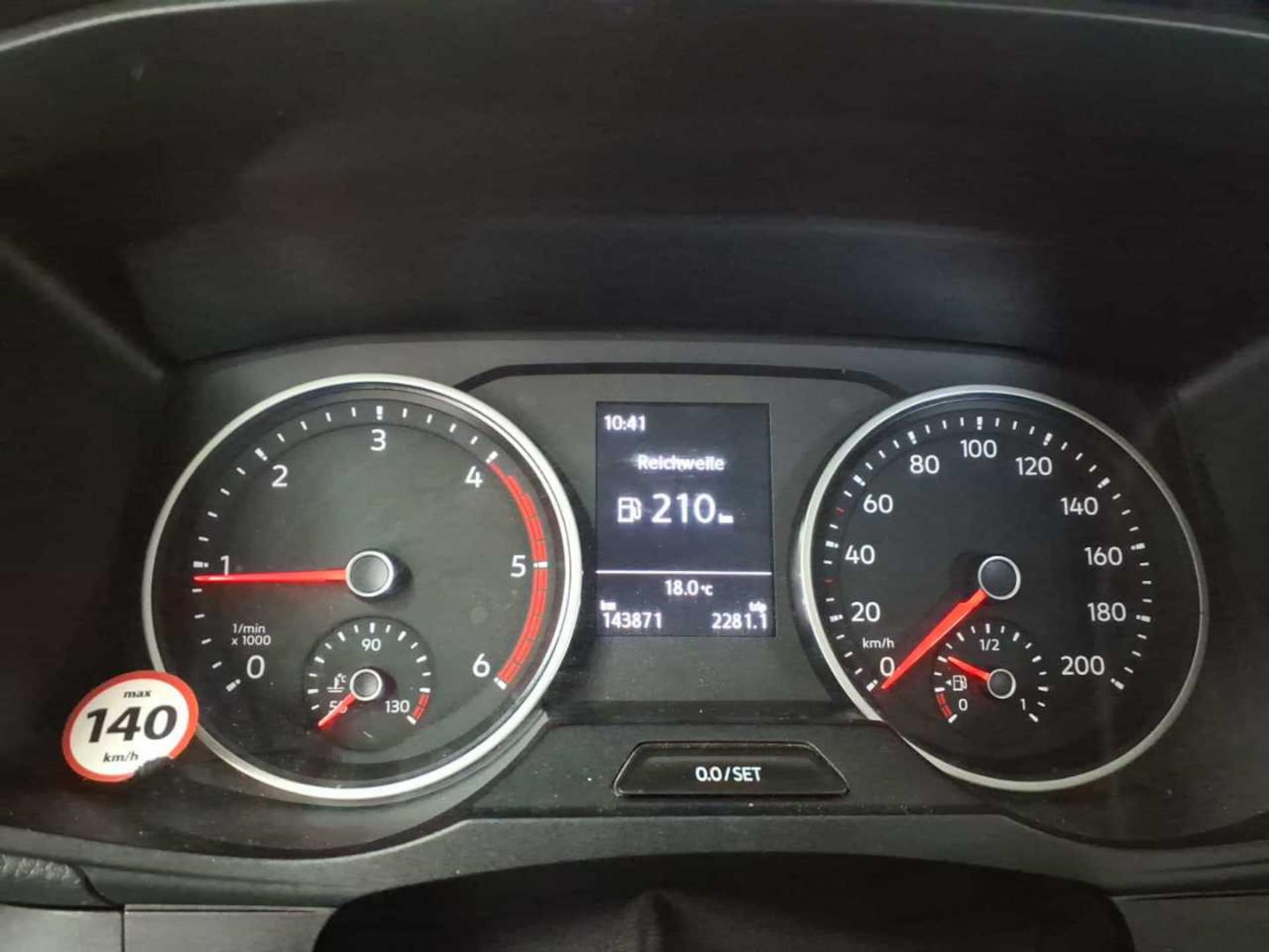 Volkswagen Crafter Kasten mittlerer Radstand
