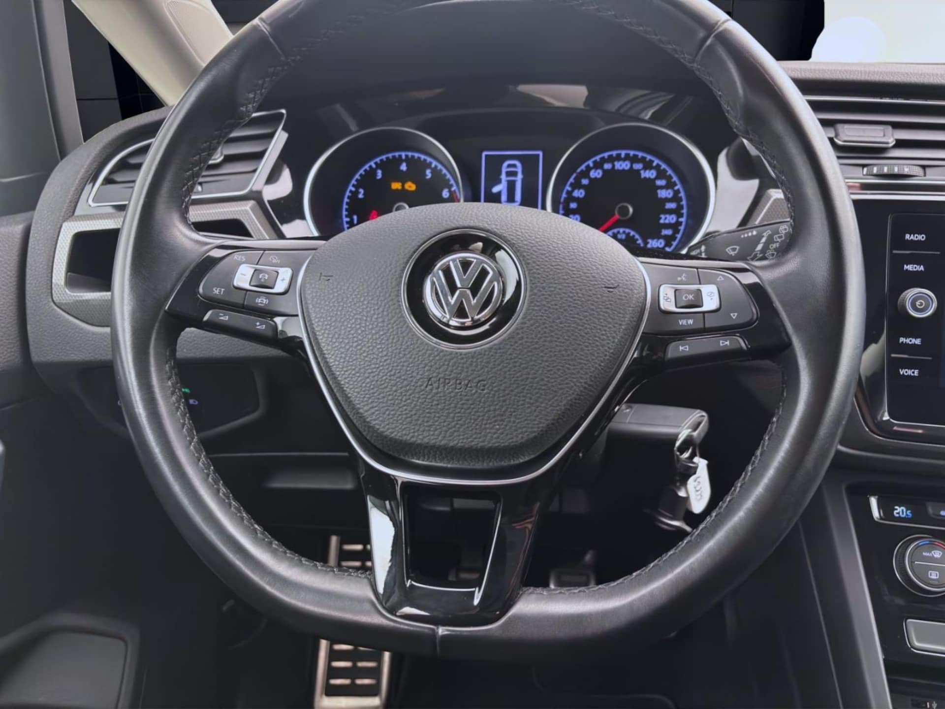 Volkswagen Touran IQ.DRIVE